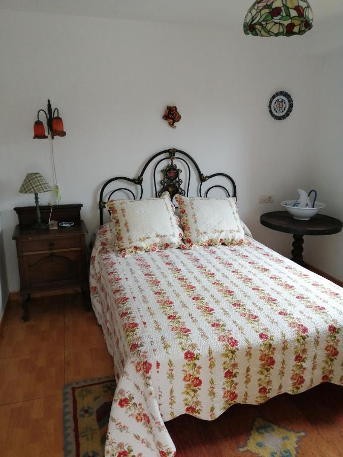 בית הארחה Sobrada 	Casa Oute מראה חיצוני תמונה