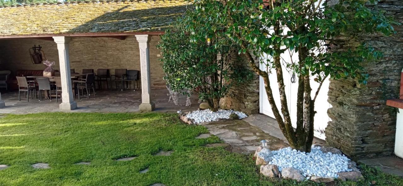בית הארחה Sobrada 	Casa Oute מראה חיצוני תמונה