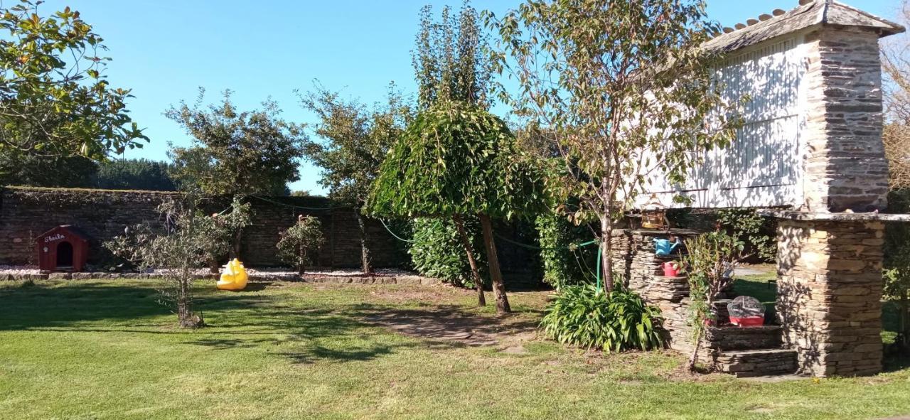 בית הארחה Sobrada 	Casa Oute מראה חיצוני תמונה